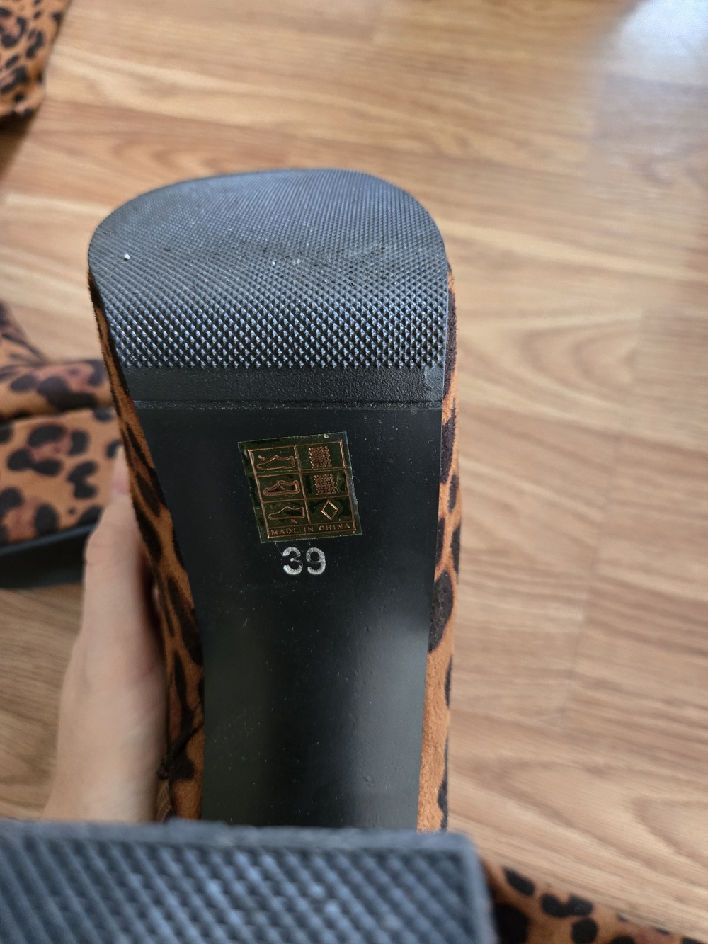 Leopard Print Platform Knee-High Boots - Brown - Picture 7 of 11